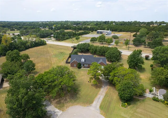 1st image of 50 Serenada Ln, Shawnee, OK 74804 | MLS# 1242574