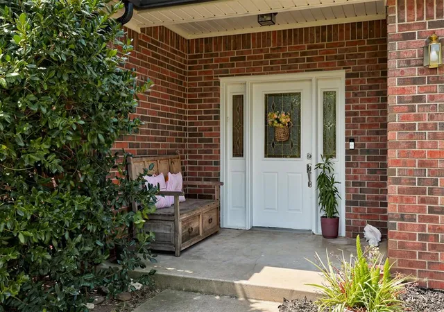Photo 3 of Single family home for sale at 50 Serenada Ln, Shawnee, OK 74804 | MLS# 1242574 | Listing updated on 2026-10-07