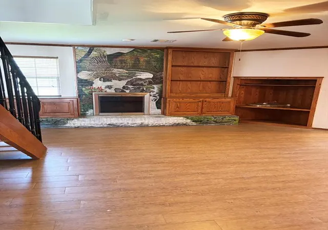 Photo 3 of Single family home for sale at 1004 N Eunice Ave, Newcastle, OK 73065 | MLS# 1242584 | Listing updated on 2026-08-16