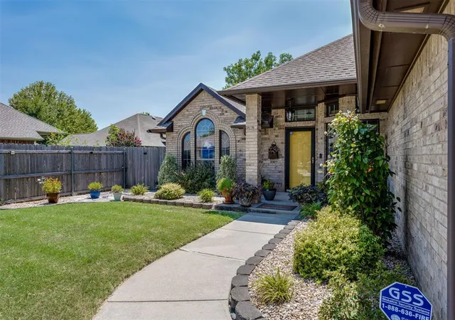 1st image of 3600 Sw 128th St, Oklahoma City, OK 73170 | MLS# 1242588