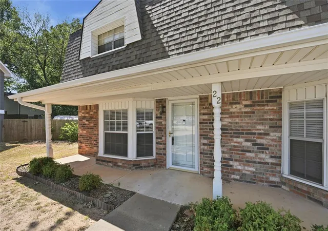 2nd image of 22 Tawana Dr, Shawnee, OK 74804 | MLS# 1242591