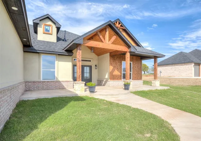 Single family home for sale at 2434 Wolf Crk Bnd, Blanchard, OK 73010 | MLS# 1242612 | Listing updated on 2026-10-23