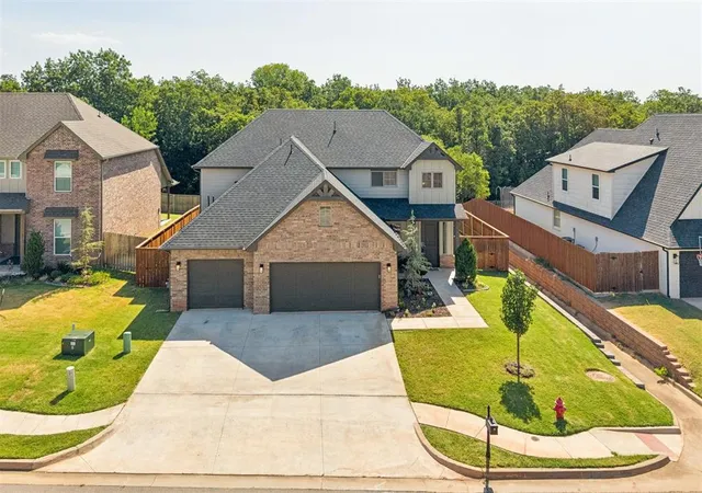 Single family home for sale at 4300 Luke Ln, Edmond, OK 73034 | MLS# 1242627