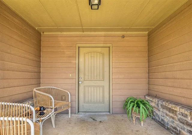 9th image of 917 Sw 92nd St, Oklahoma City, OK 73139 | MLS# 1242630