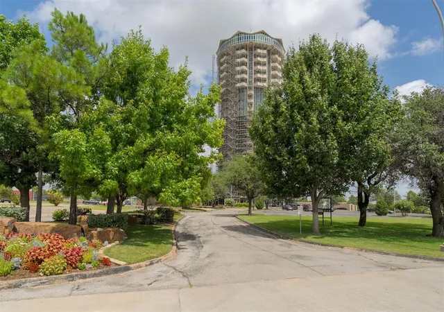 4th image of 5900 Mosteller Dr #181, Oklahoma City, OK 73112 | MLS# 1242632