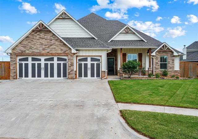 3rd image of 4304 Nw 155Th Pl, Edmond, OK 73013 | MLS# 1242637
