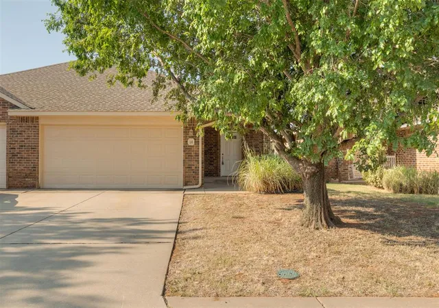 1st image of 14 Nw 156th St #14, Edmond, OK 73013 | MLS# 1242643