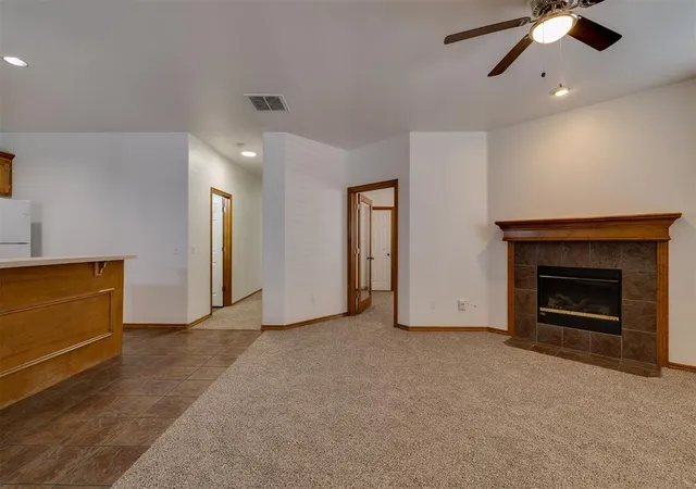 4th image of 14 Nw 156Th St #14, Edmond, OK 73013 | MLS# 1242643