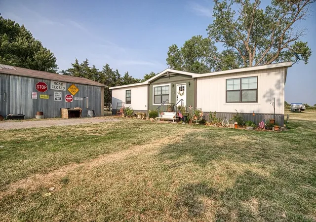 1st image of 19297 N 2810 Rd, Kingfisher, OK 73750 | MLS# 1242660