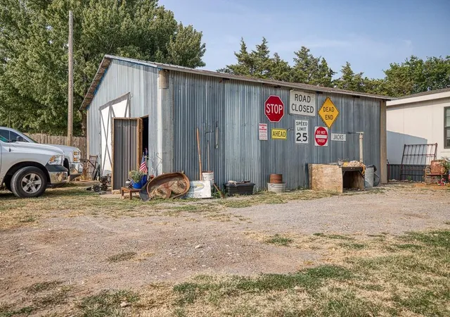 34th image of 19297 N 2810 Rd, Kingfisher, OK 73750 | MLS# 1242660