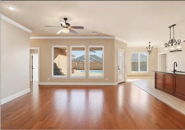 Photo 3 of Single family home for sale at 912 Stephanie Ln, Altus, OK 73521 | MLS# 1242662 | Listing updated on 2026-08-05