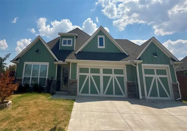 Photo 2 of Single family home for sale at 1112 Sw 141st Street, Oklahoma City, OK 73170 | MLS# 1242670 | Listing updated on 2026-09-26