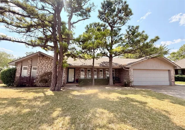Photo 1 of Single family home for sale at 1616 Crafton Ct, Oklahoma City, OK 73159 | MLS# 1242691 | Listing updated on 2026-09-04