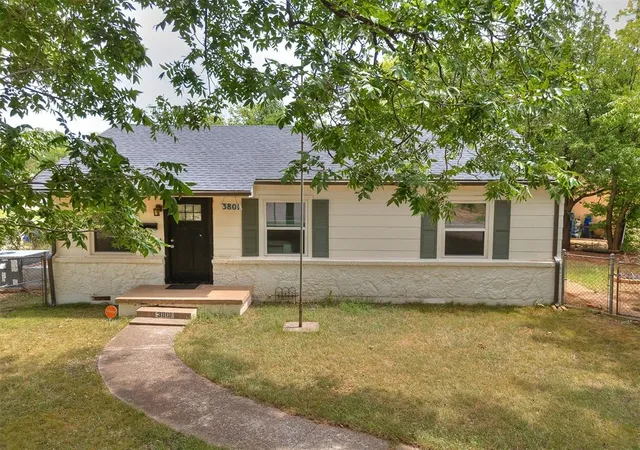 Photo 3 of Single family home for sale at 3801 SE 26th Street, Oklahoma City, OK 73115 | MLS# 1242695 | Listing updated on 2026-08-05