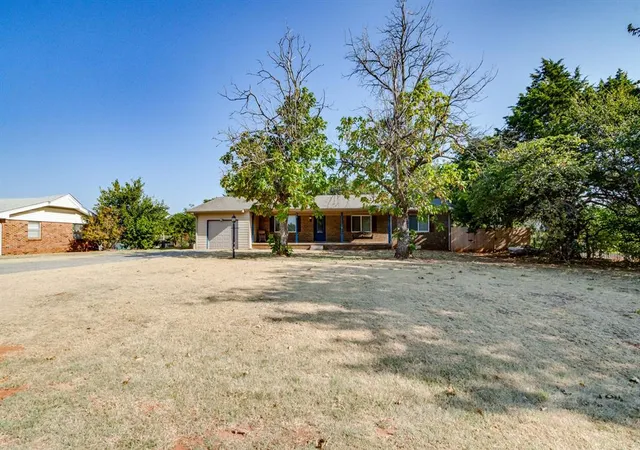 1st image of 513 S Lakehoma Pl Dr, Mustang, OK 73064 | MLS# 1242717