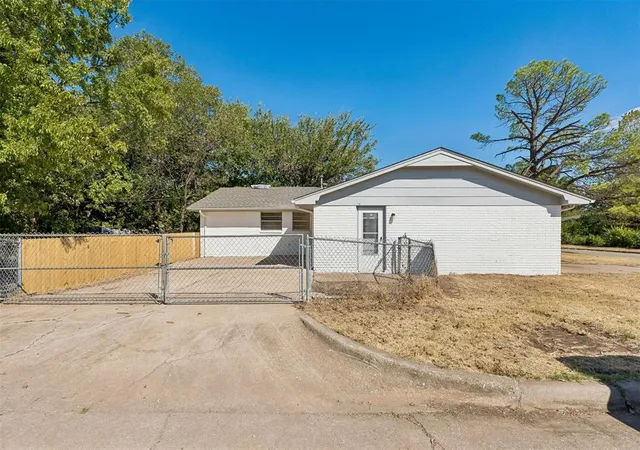 Photo 2 of Single family home for sale at 345 Nw 87th Street, Oklahoma City, OK 73114 | MLS# 1242742 | Listing updated on 2026-09-25