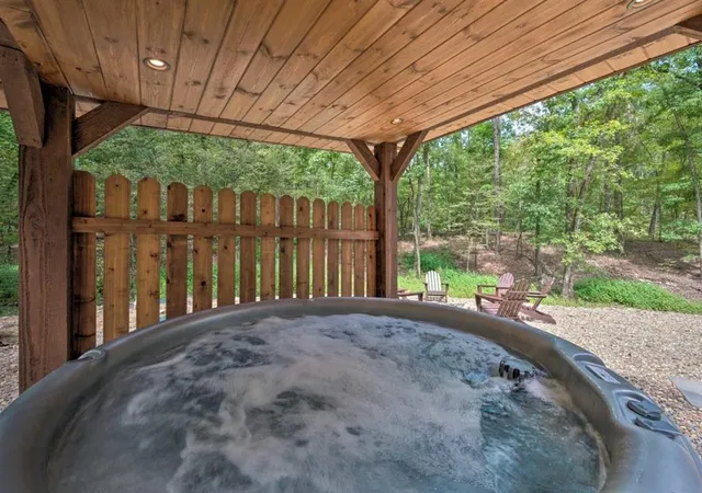 26th image of 367 Split Creek Ln, Broken Bow, OK 74728 | MLS# 1242744