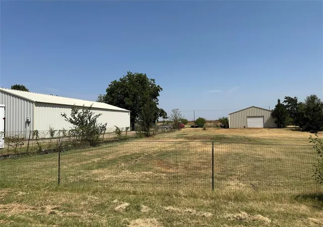 2nd image of 1911 Van Buren Ave, Piedmont, OK 73078 | MLS# 1242746