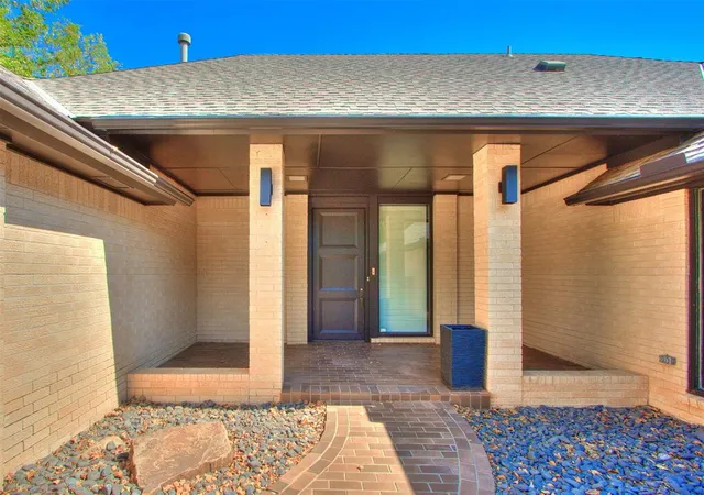 Photo 3 of Sale Pending at 3621 N Chestnut Ridge Rd, Oklahoma City, OK 73120 | MLS# 1242752 | Listing updated on 2026-09-08