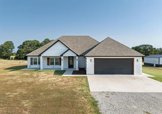 image of 37654 New Hope Rd, Tecumseh, OK 74873 | MLS# 1242755