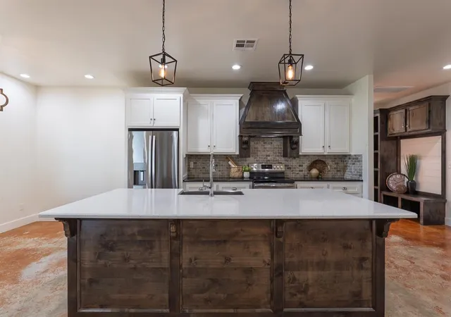 image of 37654 New Hope Rd, Tecumseh, OK 74873 | MLS# 1242755
