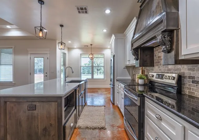 image of 37654 New Hope Rd, Tecumseh, OK 74873 | MLS# 1242755