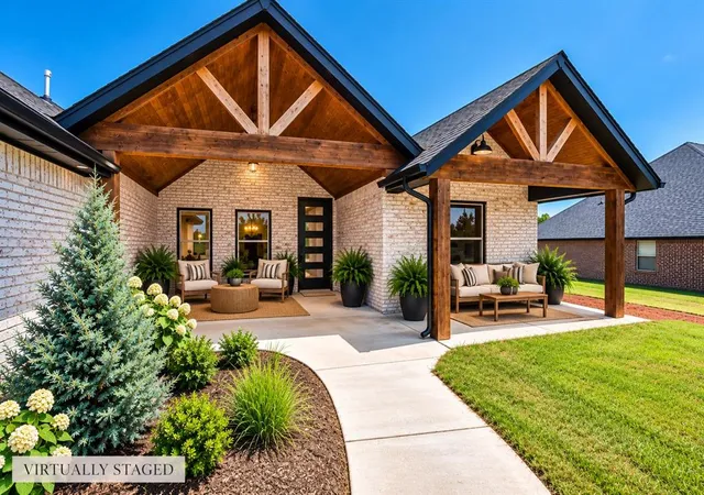 Single family home for sale at 1109 Bridgeview Ln, Tuttle, OK 73089 | MLS# 1242758
