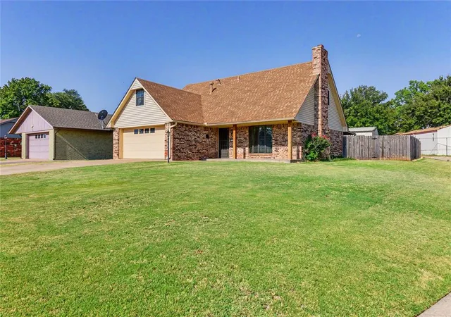 Photo 3 of Single family home for sale at 111 Mockingbird Ln, Elk City, OK 73644 | MLS# 1242765 | Listing updated on 2026-08-05