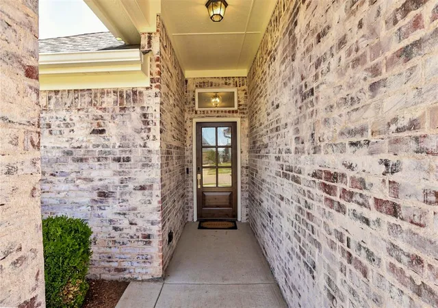 Photo 3 of Single family home for sale at 3727 Hardy Dr, Norman, OK 73069 | MLS# 1242775 | Listing updated on 2026-10-08