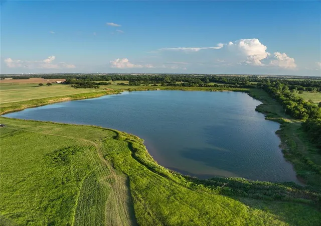 1st image of 17400 W Forman Rd, Yukon, OK 73099 | MLS# 1242777