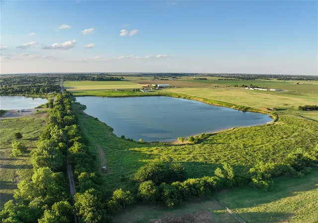 3rd image of 17400 W Forman Rd, Yukon, OK 73099 | MLS# 1242777