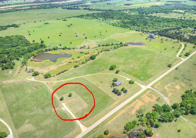 4th image of 8800 N Coltrane Rd, Guthrie, OK 73044 | MLS# 1242786
