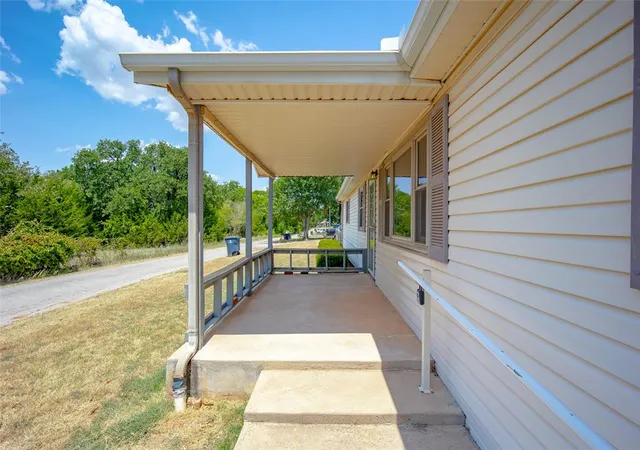 5th image of 714 N Jefferson Ave, Blanchard, OK 73010 | MLS# 1242794
