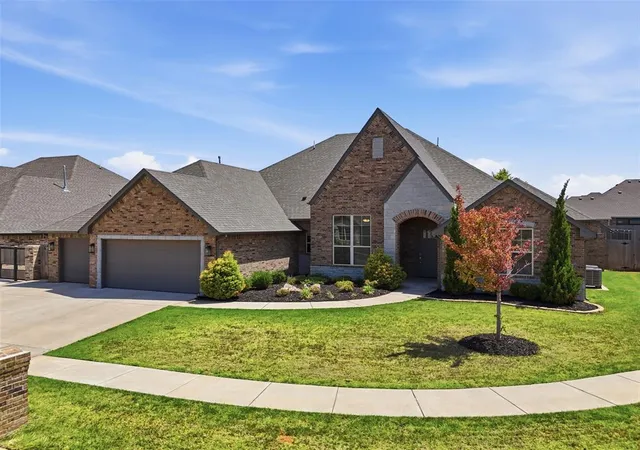 3rd image of 9120 Sw 31St St, Oklahoma City, OK 73179 | MLS# 1242800