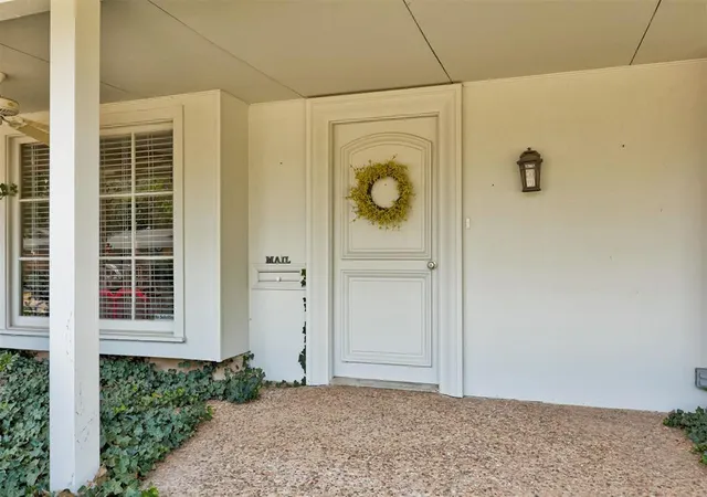 Photo 3 of Single family home for sale at 1744 Westbrooke Ter, Norman, OK 73072 | MLS# 1242804 | Listing updated on 2026-08-28