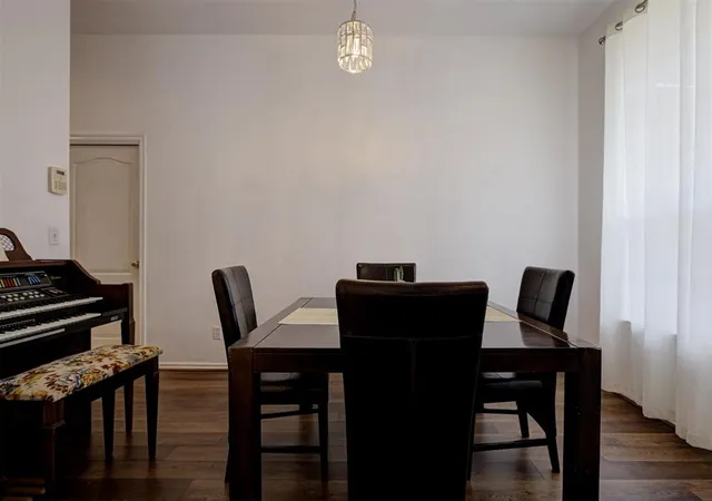 Photo 4 of Single family home for sale at 612 Cavecreek St, Norman, OK 73071 | MLS# 1242808 | Listing updated on 2026-09-22