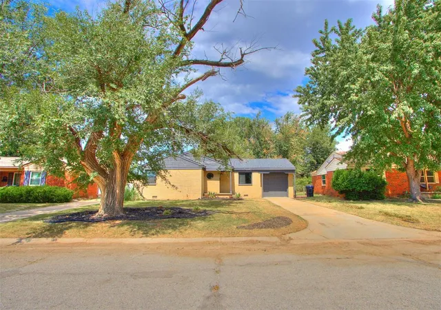 Photo 3 of Sale Pending at 2201 N Roff Ave, Oklahoma City, OK 73107 | MLS# 1242811 | Listing updated on 2026-09-03