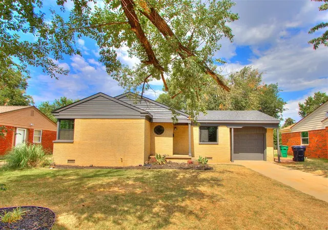 Photo 4 of Sale Pending at 2201 N Roff Ave, Oklahoma City, OK 73107 | MLS# 1242811 | Listing updated on 2026-09-03