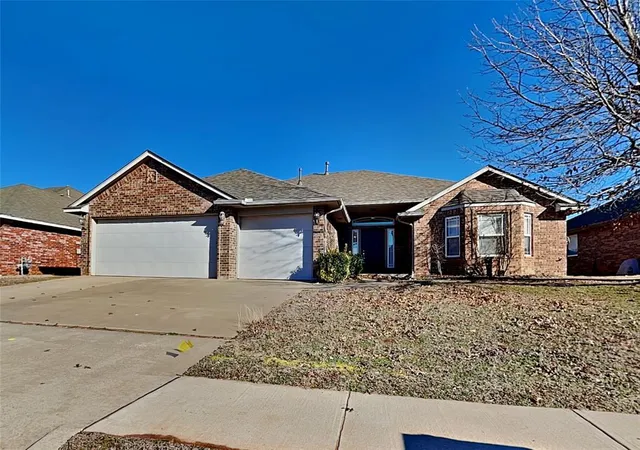 1st image of 13812 Teagen Ln, Yukon, OK 73099 | MLS# 1242828