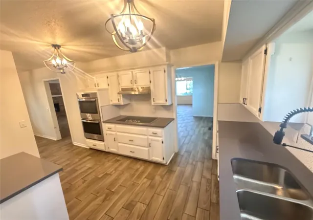 Photo 3 of Sale Pending at 6908 Talbot Ct, Oklahoma City, OK 73162 | MLS# 1242833 | Listing updated on 2026-08-25