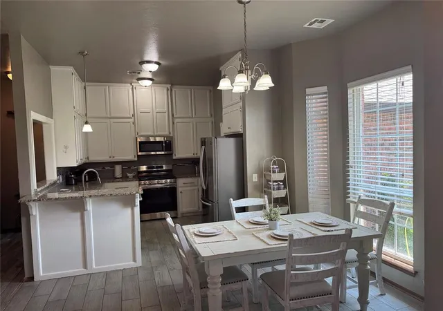 Photo 3 of Sale Pending at 1121 Nw Phils Way, Piedmont, OK 73078 | MLS# 1242835 | Listing updated on 2026-09-01