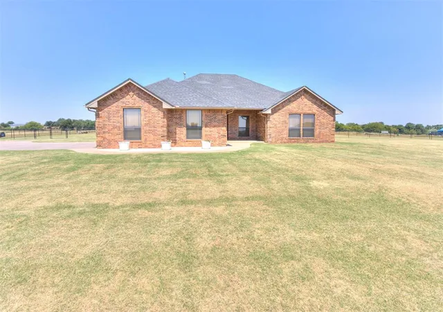 1st image of 2282 County Road 1311, Blanchard, OK 73010 | MLS# 1242836