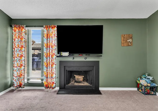 Photo 4 of Townhouse for sale at 6421 Lyrewood Ter, Oklahoma City, OK 73132 | MLS# 1242847 | Listing updated on 2026-09-01