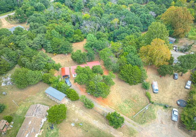 2nd image of 990936 S Candlewood Ln, Wellston, OK 74881 | MLS# 1242853