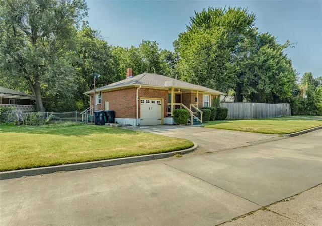 Photo 3 of Sale Pending at 2940 Nw 35th Street, Oklahoma City, OK 73112 | MLS# 1242854 | Listing updated on 2026-09-01