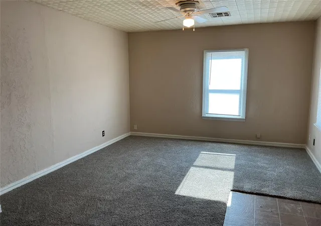 Photo 3 of Single family home for sale at 1230 W Modelle Ave, Clinton, OK 73601 | MLS# 1242866 | Listing updated on 2026-08-06