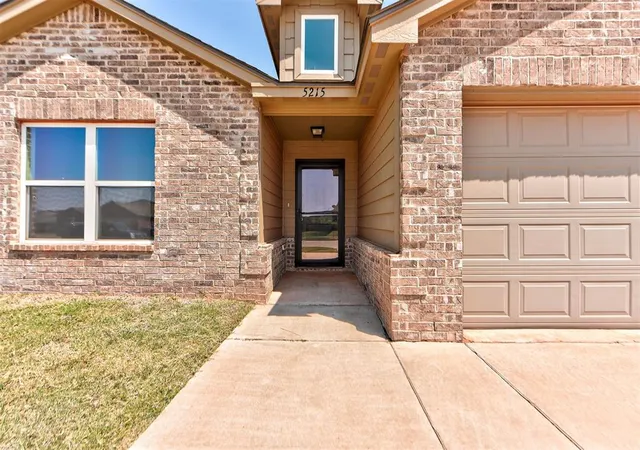 2nd image of 5215 Kye Dr, Tuttle, OK 73089 | MLS# 1242870