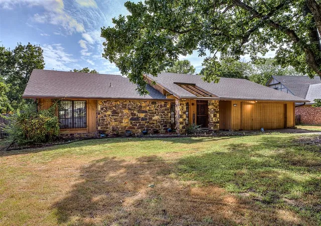 1st image of 1758 W Young St, Tulsa, OK 74127 | MLS# 1242873