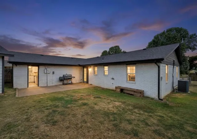 2nd image of 1948 County St 2826, Chickasha, OK 73018 | MLS# 1242882