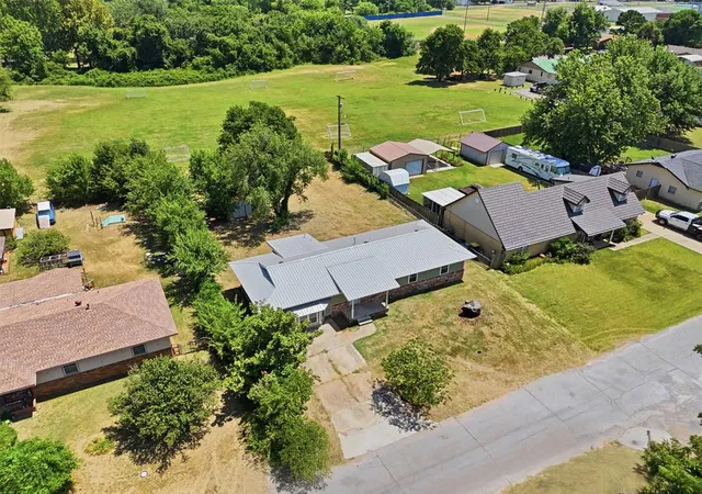 5th image of 3244 Cox St, Choctaw, OK 73020 | MLS# 1242886